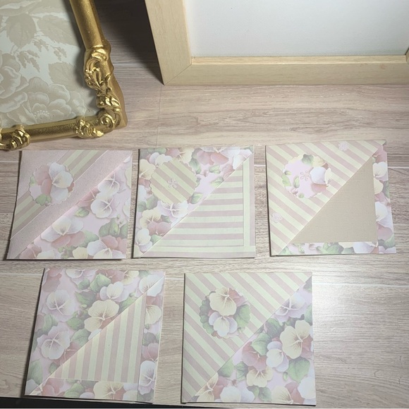 Other - Corner Bookmarks - Set of 5 lovely, Cottagecore design